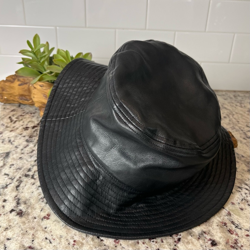 Abercrombie and Fitch Bucket Hat - Picture 5 of 7